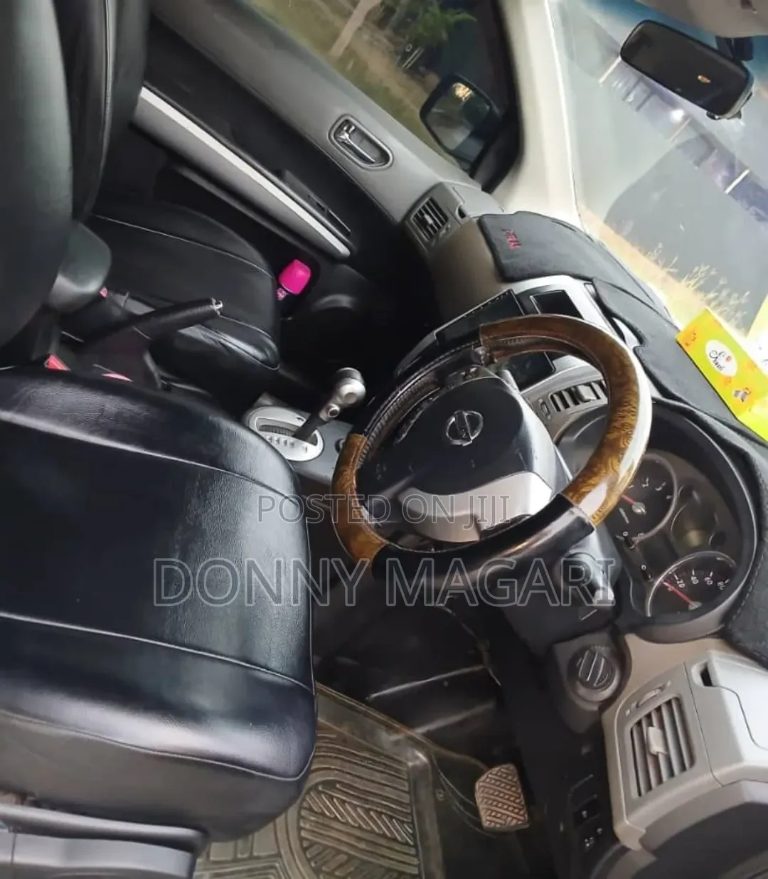 Nissan X-Trail 2010 Silver