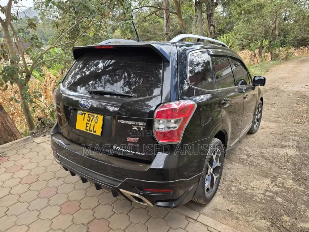 Subaru Forester 2013 Black