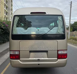 Toyota Coaster 2005 Silver