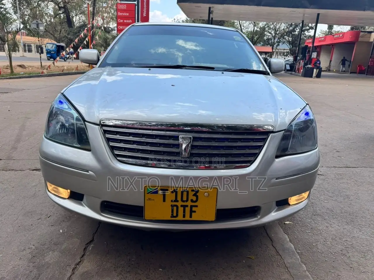 Toyota Premio 1.8 AWD 2004 Silver