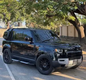 Land Rover Defender 2021 Black