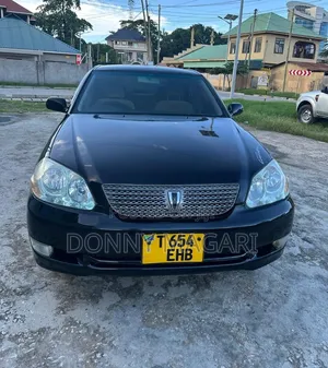 Toyota Mark II 2002 Black