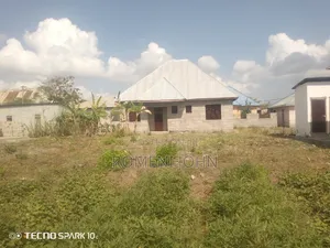 Kiwanja Sqmita 400 Kinauzwa Milioni 9 Gongolamboto Majohe Viwege.