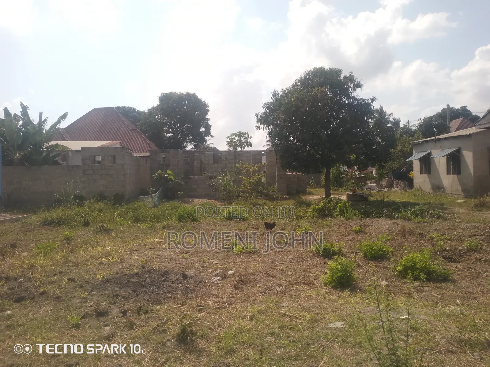 Kiwanja Sqmita 400 Kinauzwa Milioni 9 Gongolamboto Majohe Viwege.