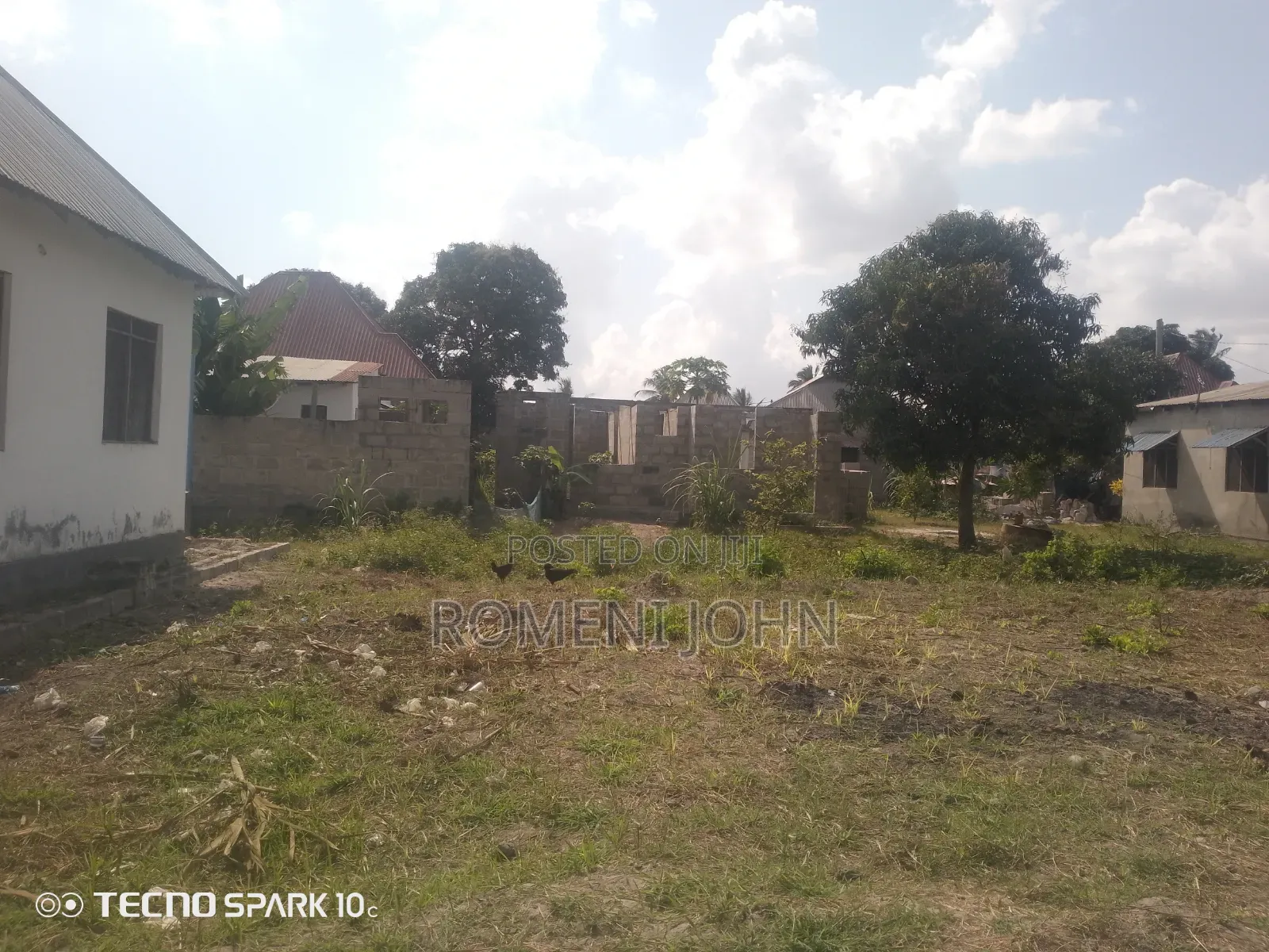 Kiwanja Sqmita 400 Kinauzwa Milioni 9 Gongolamboto Majohe Viwege.
