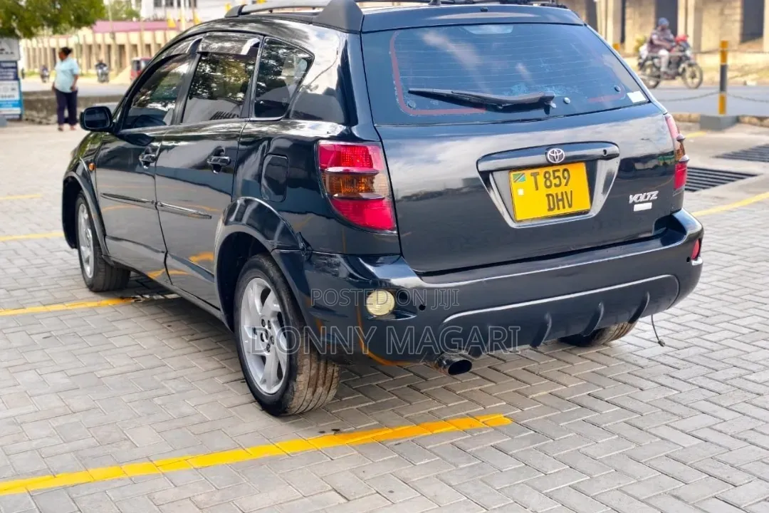 Toyota Voltz 2006 Black