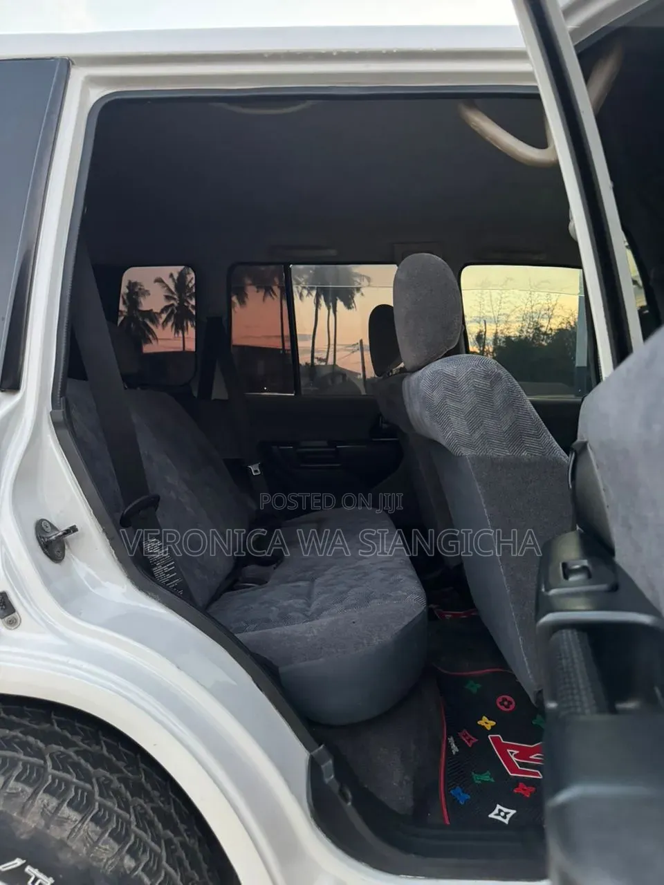 Mitsubishi Pajero 2001 Silver