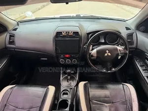Mitsubishi RVR 2010 White