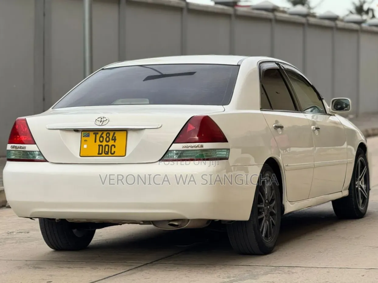 Toyota Mark II 2004