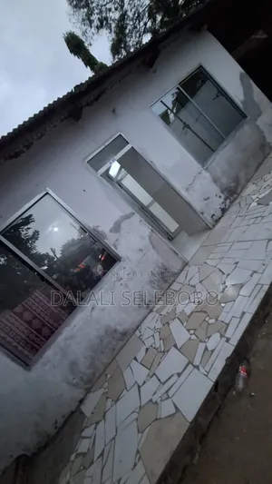 2bdrm Bungalow in Kimara Baruti for rent