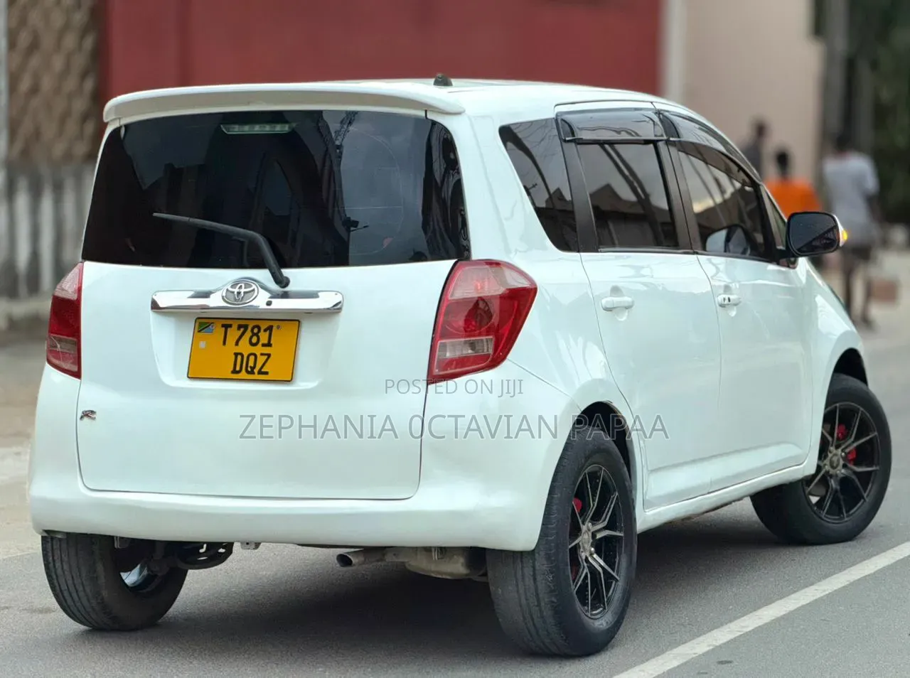 Toyota Ractis 2006 White