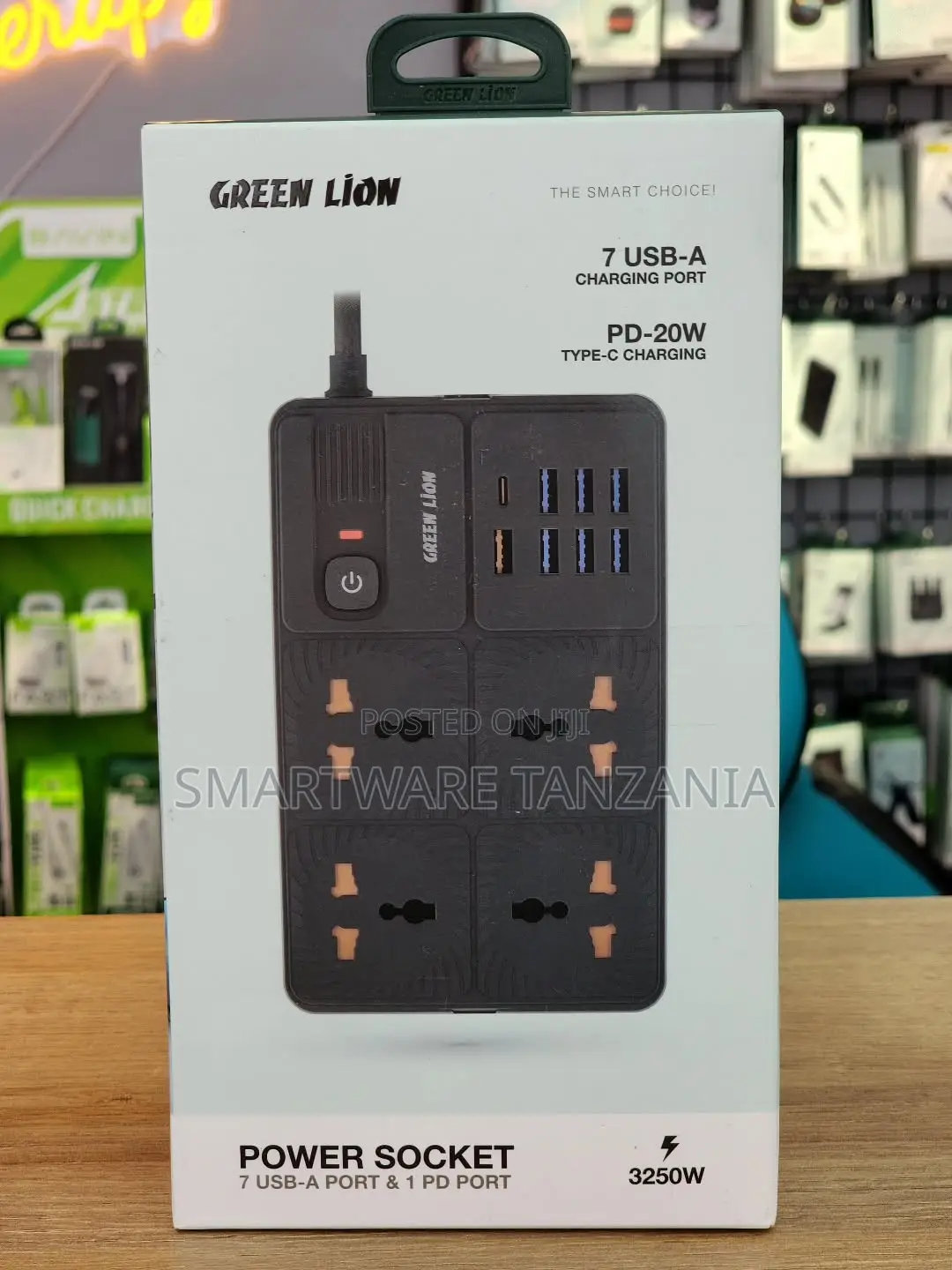 Green Lion Power Socket With 7 USB-A Ports and 1 PD Type-C Port, 3250W