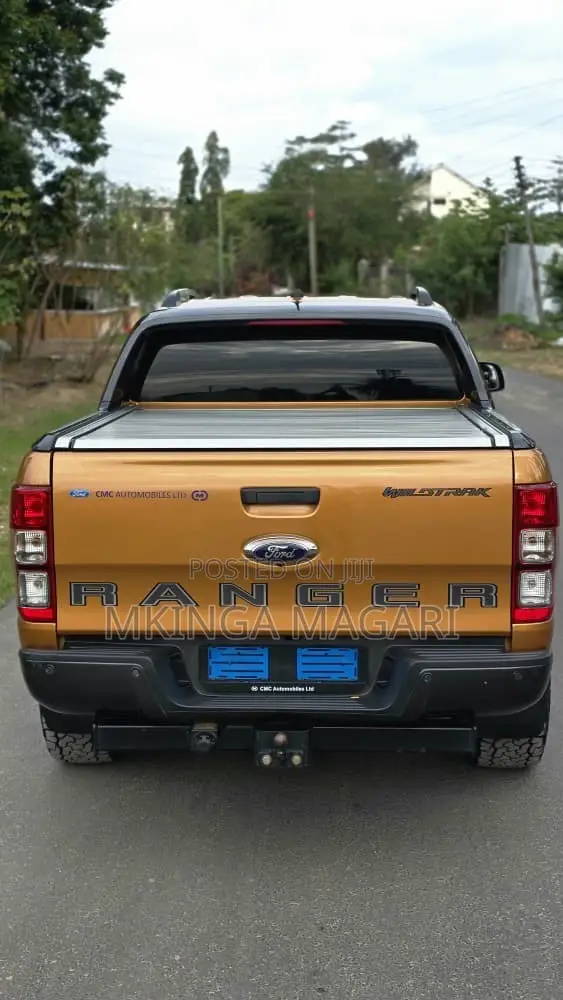Ford Ranger Wildtrak 2022 Yellow