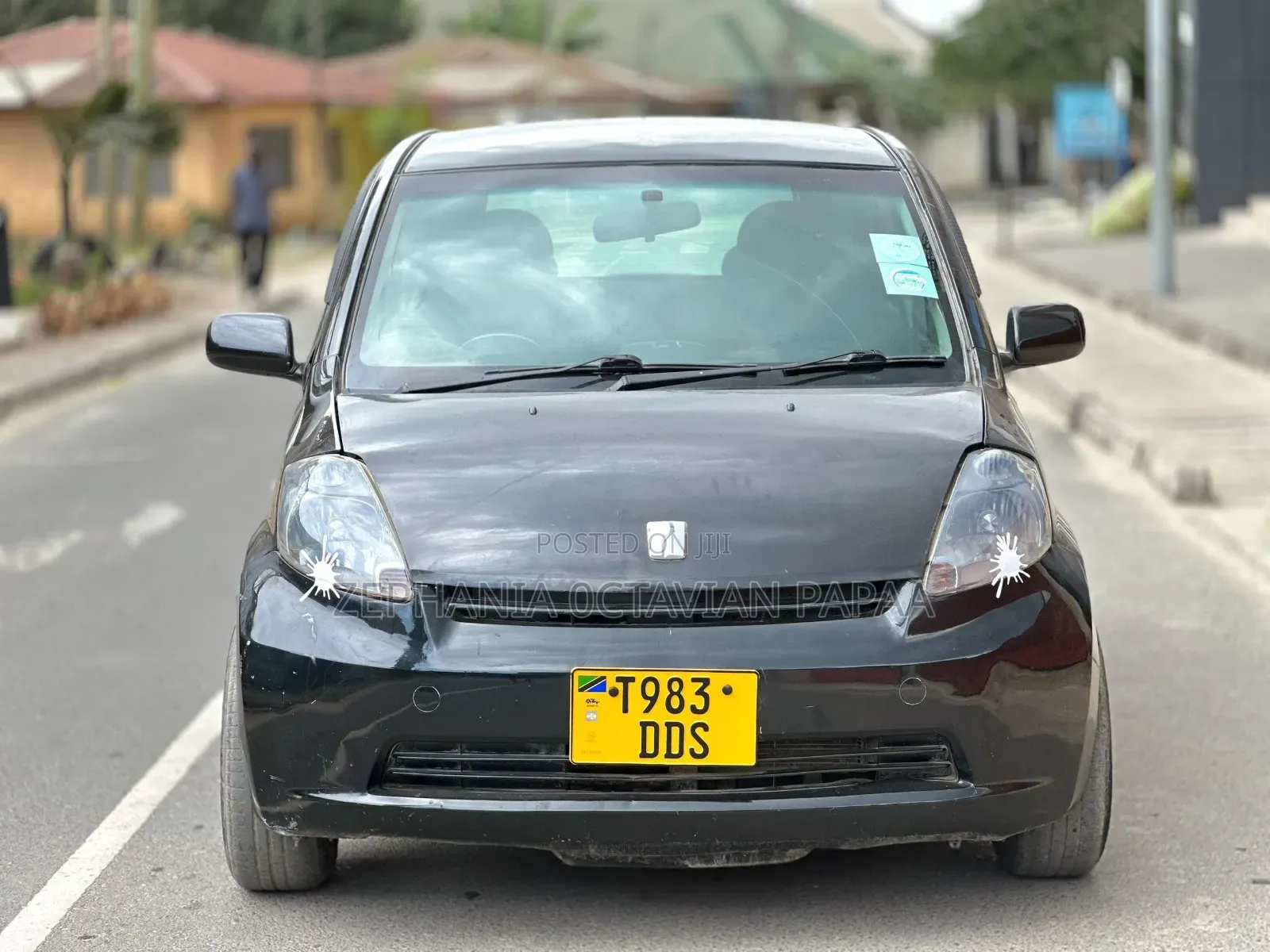 Toyota Passo 2004 Black