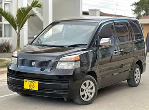 Toyota Noah 2005 Black