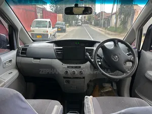 Toyota Noah 2005 Black