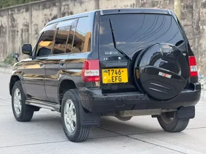 Mitsubishi Pajero 2002 Black