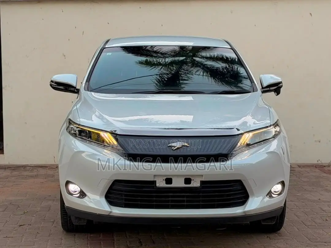 Toyota Harrier 2015 White