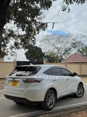 Toyota Harrier 2015 Pearl