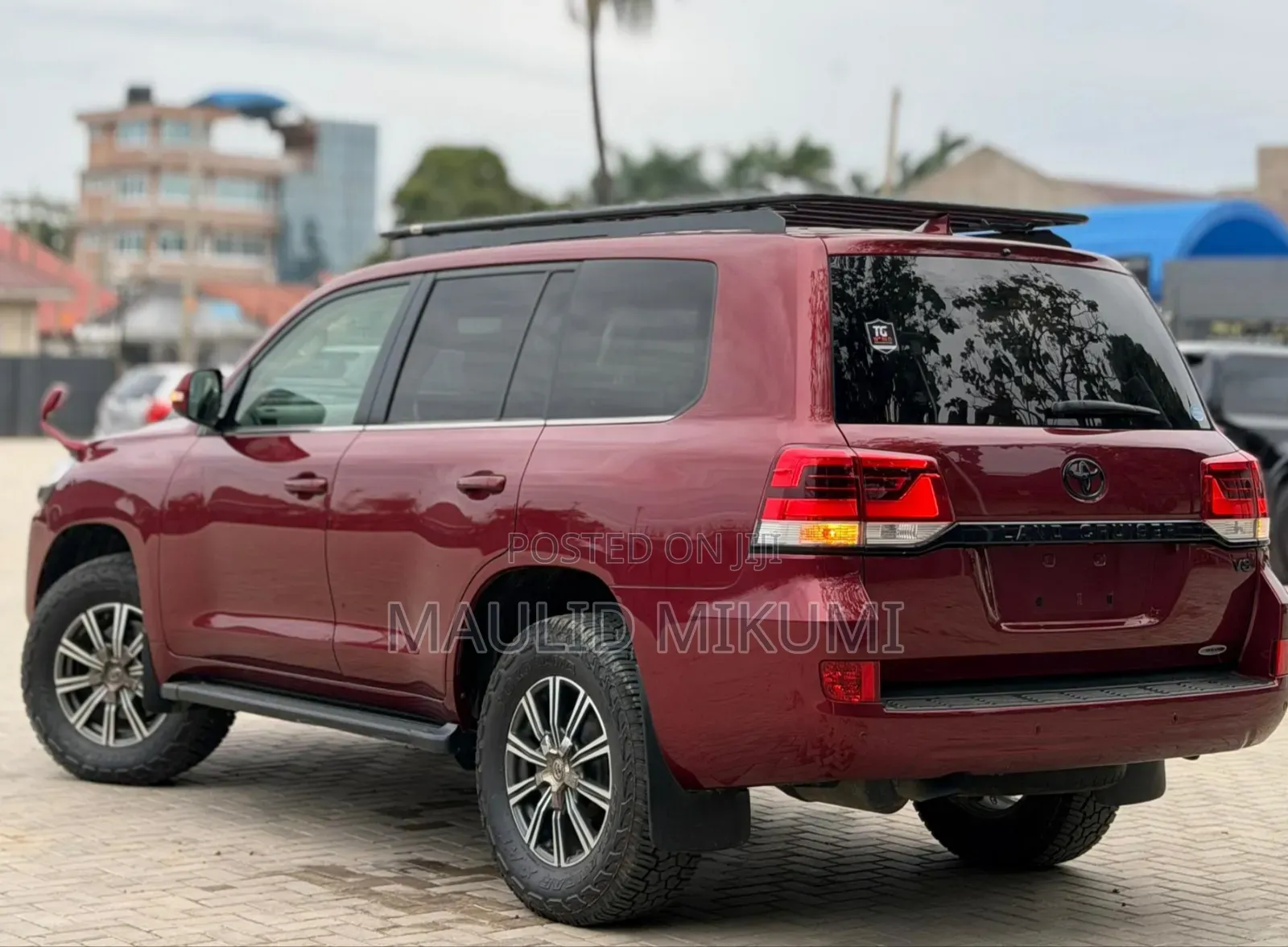 Toyota Land Cruiser 2017 Maroon