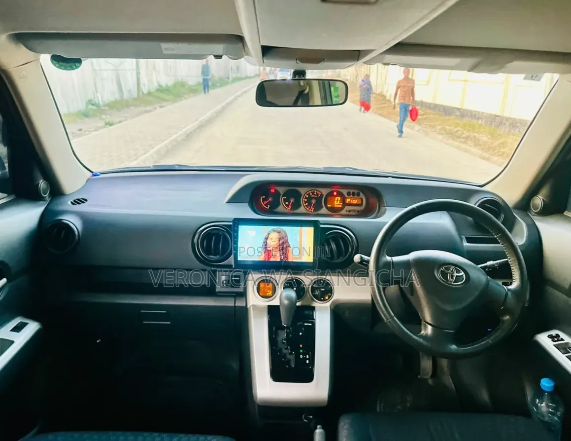 Toyota Corolla Rumion 2009