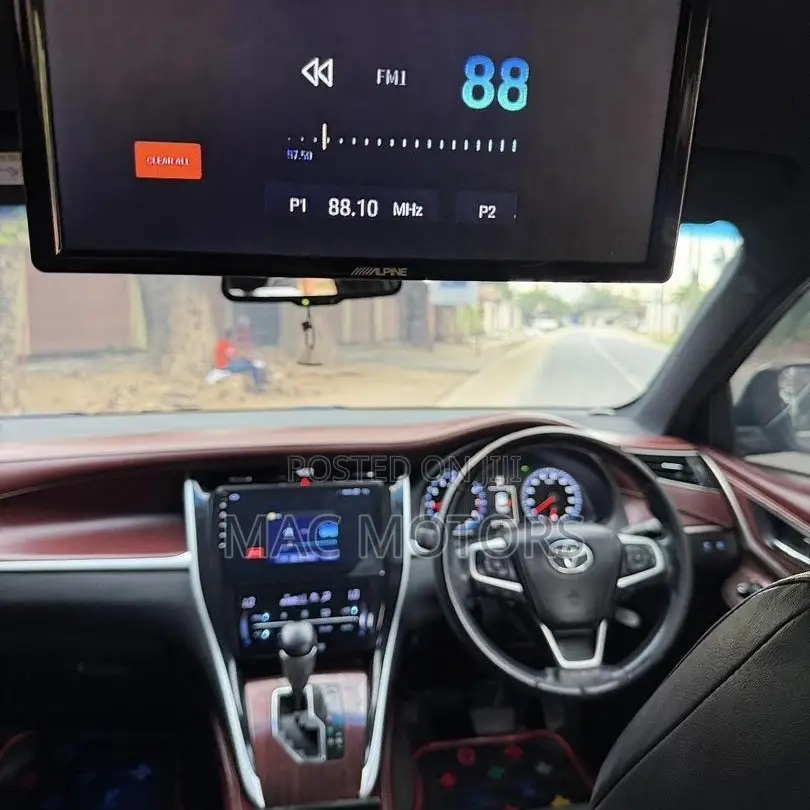 Toyota Harrier 2.0 2014 Black