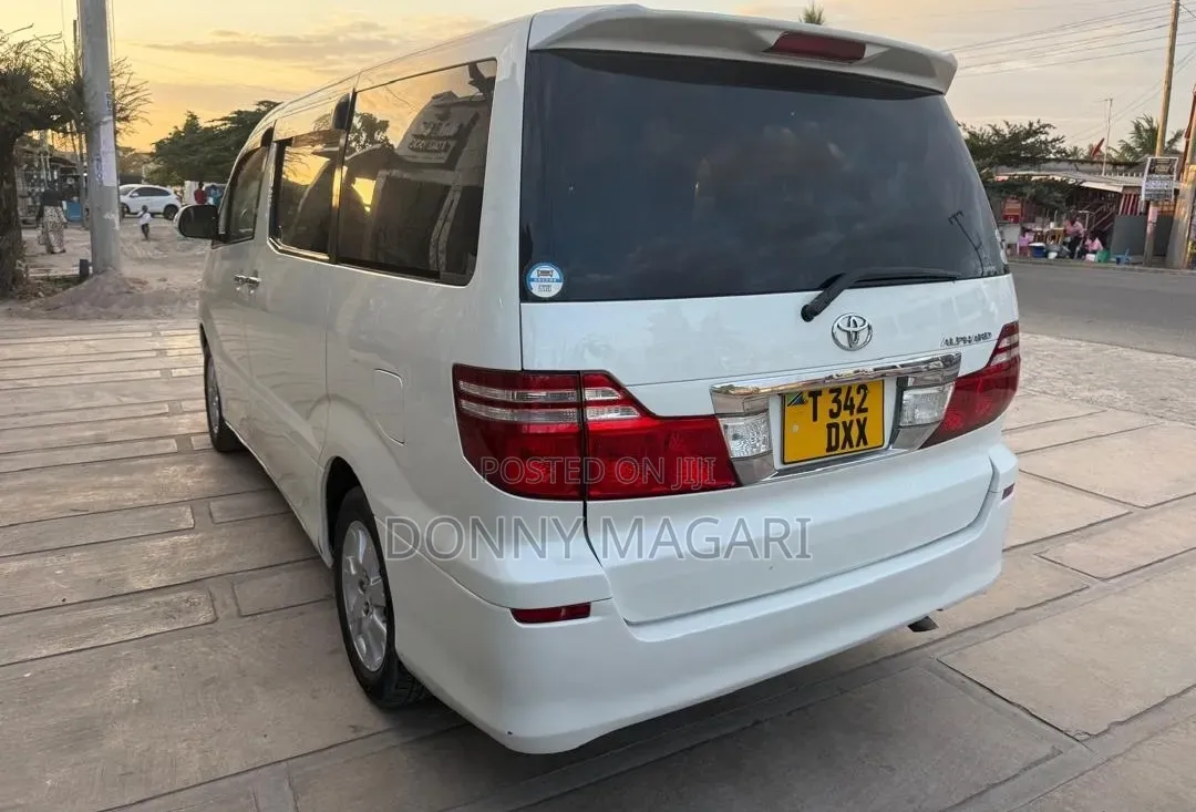 Toyota Alphard 2006 White