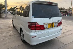 Toyota Alphard 2006 White