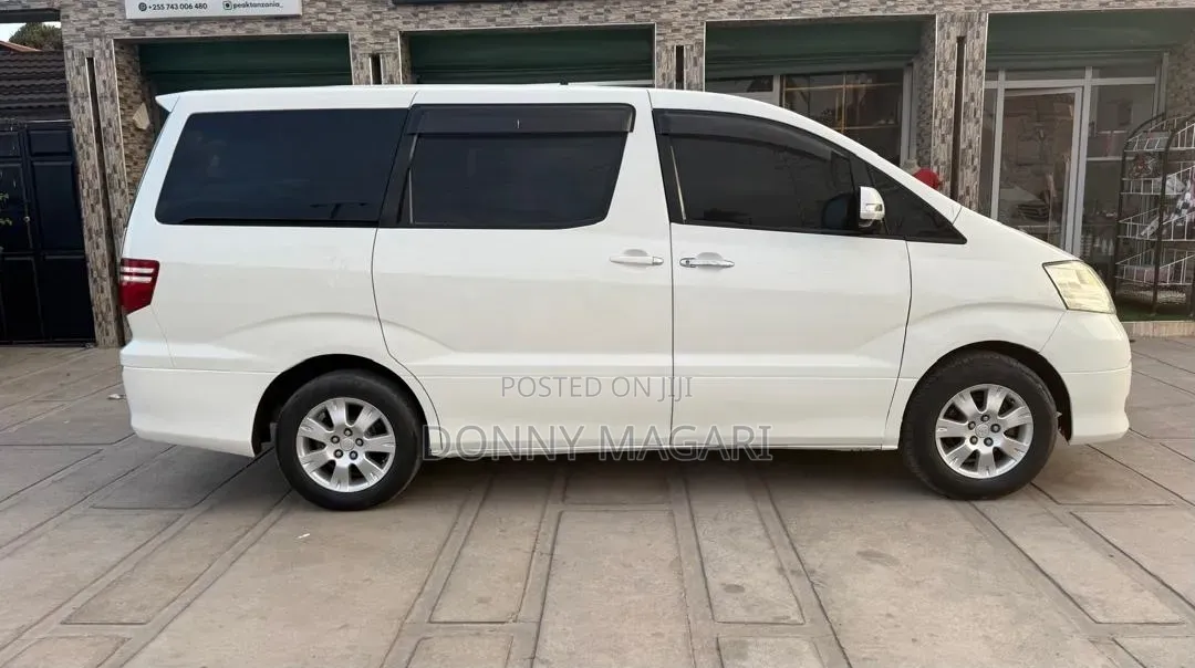 Toyota Alphard 2006 White