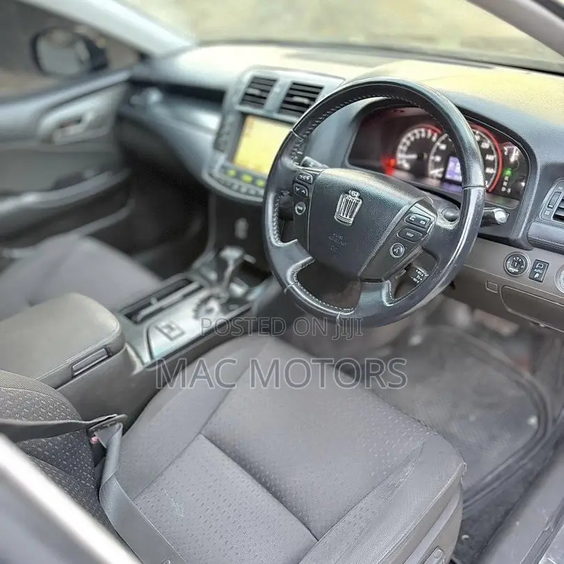 Toyota Crown 2009 Black