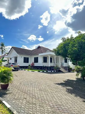 3bdrm House in Mbezi Beach for rent