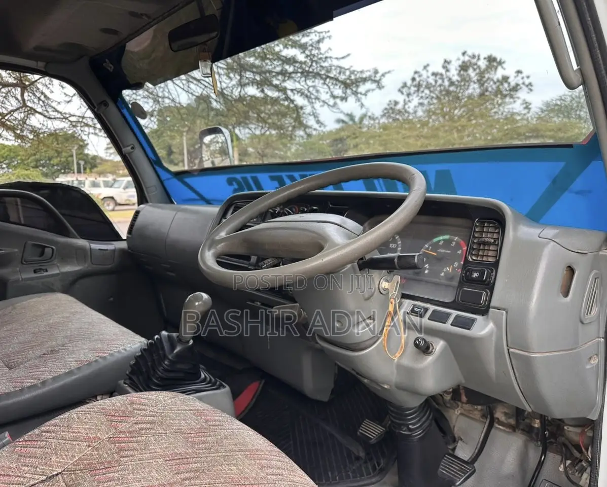 Mitsubishi Canter Boxbody Ndefu Tani 3.5 Study 6 Bawaba 8 Spring Juu.
