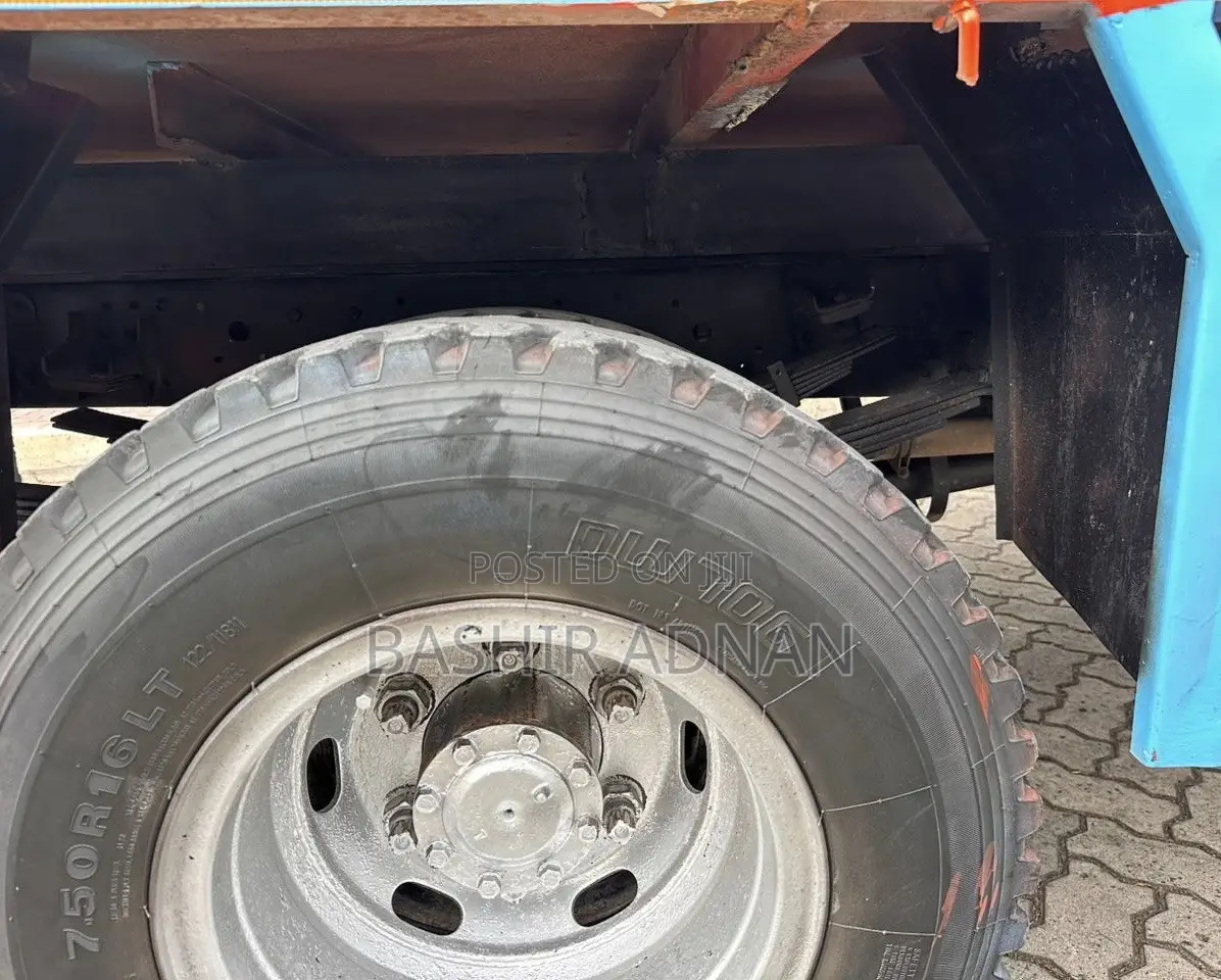 Mitsubishi Canter Boxbody Ndefu Tani 3.5 Study 6 Bawaba 8 Spring Juu.