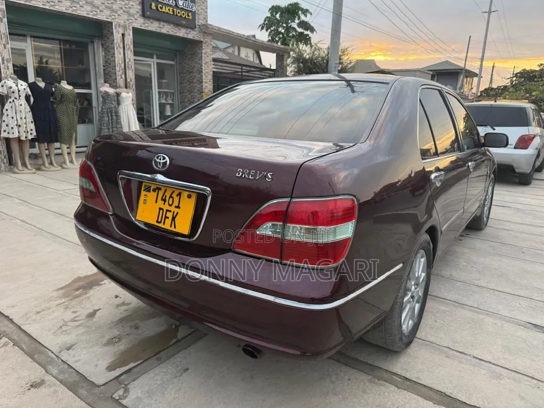 Toyota Brevis 2004 Maroon
