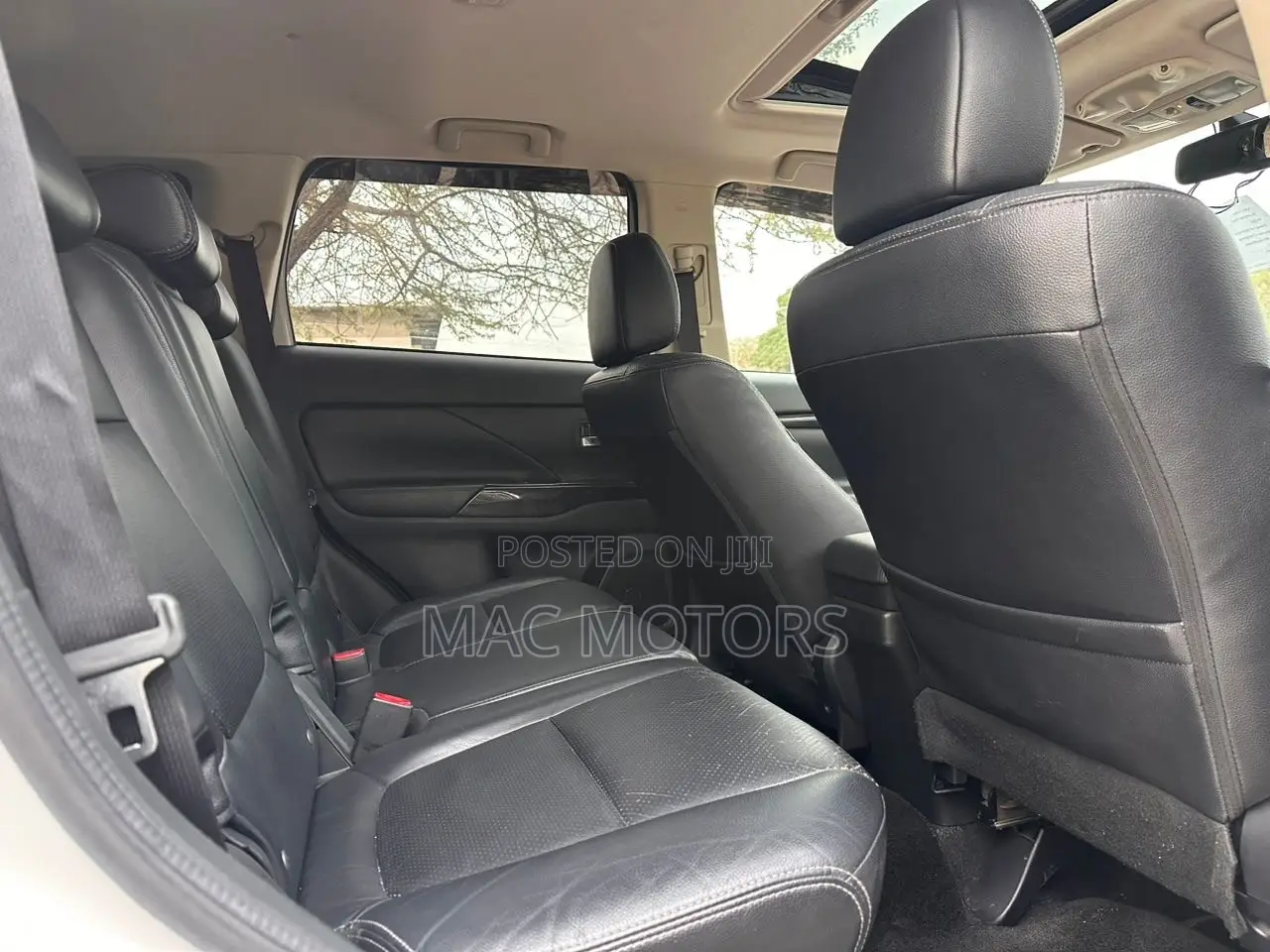 Mitsubishi Outlander 2016 White