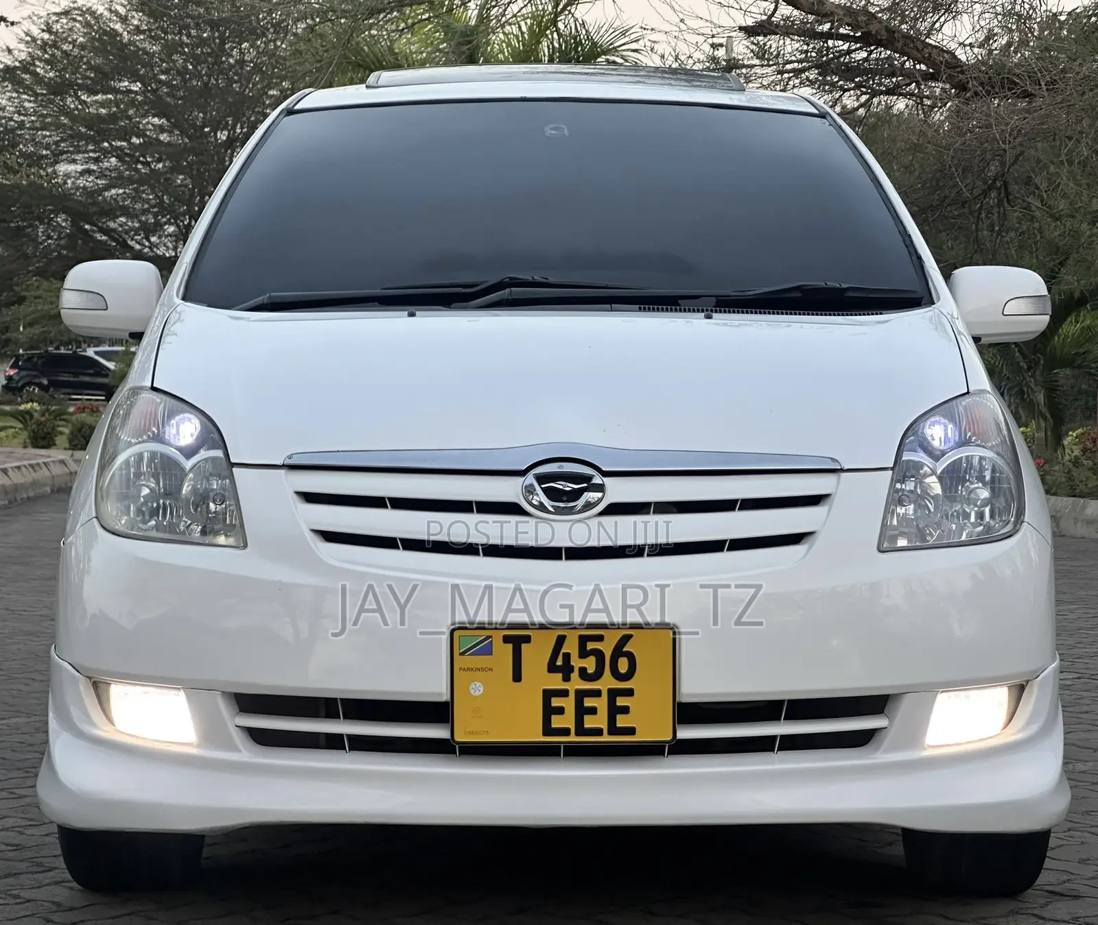 Toyota Corolla Spacio 2004 White