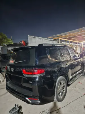 Toyota Land Cruiser 2019 Black