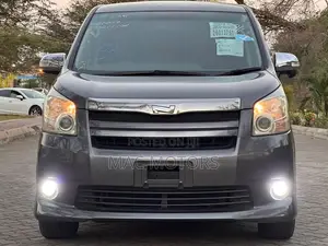 Toyota Noah 2008 Gray