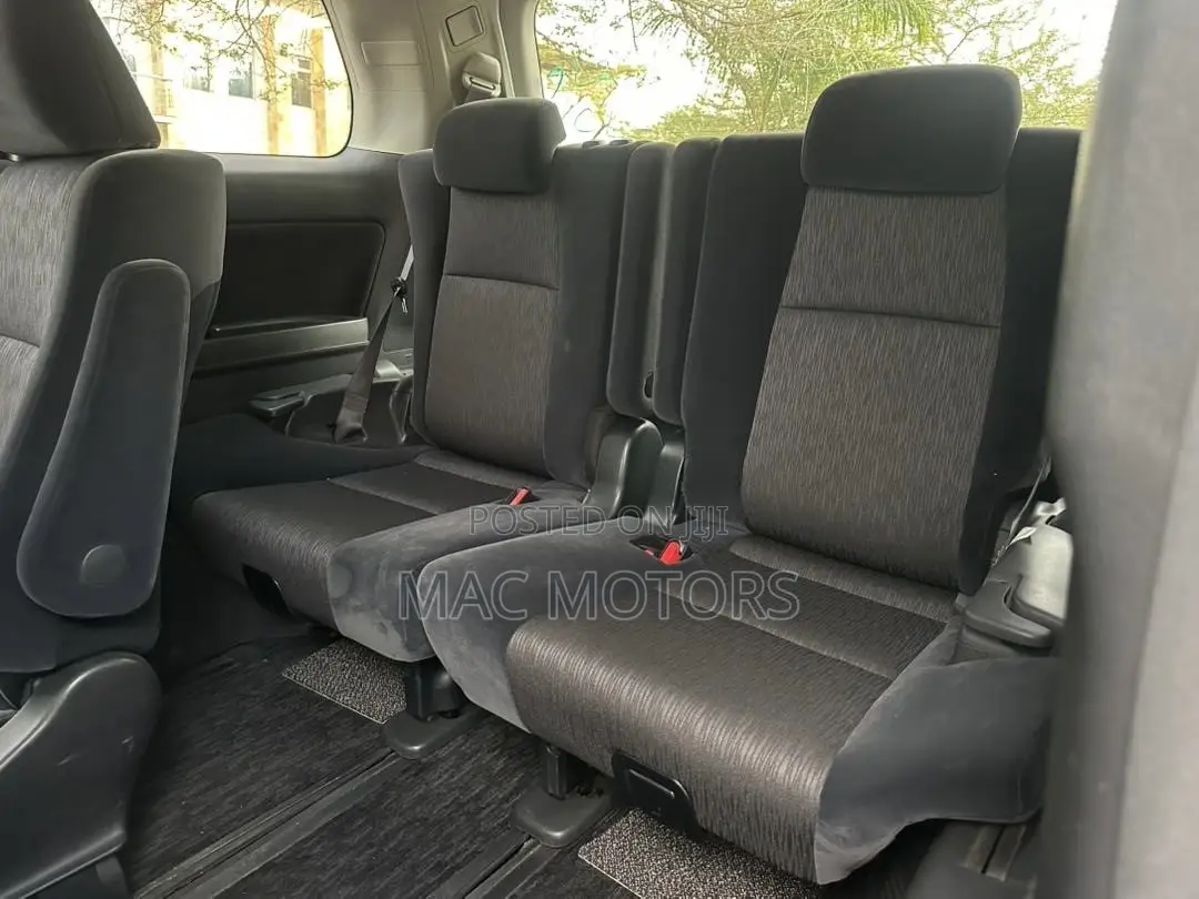 Toyota Alphard 2009 Black
