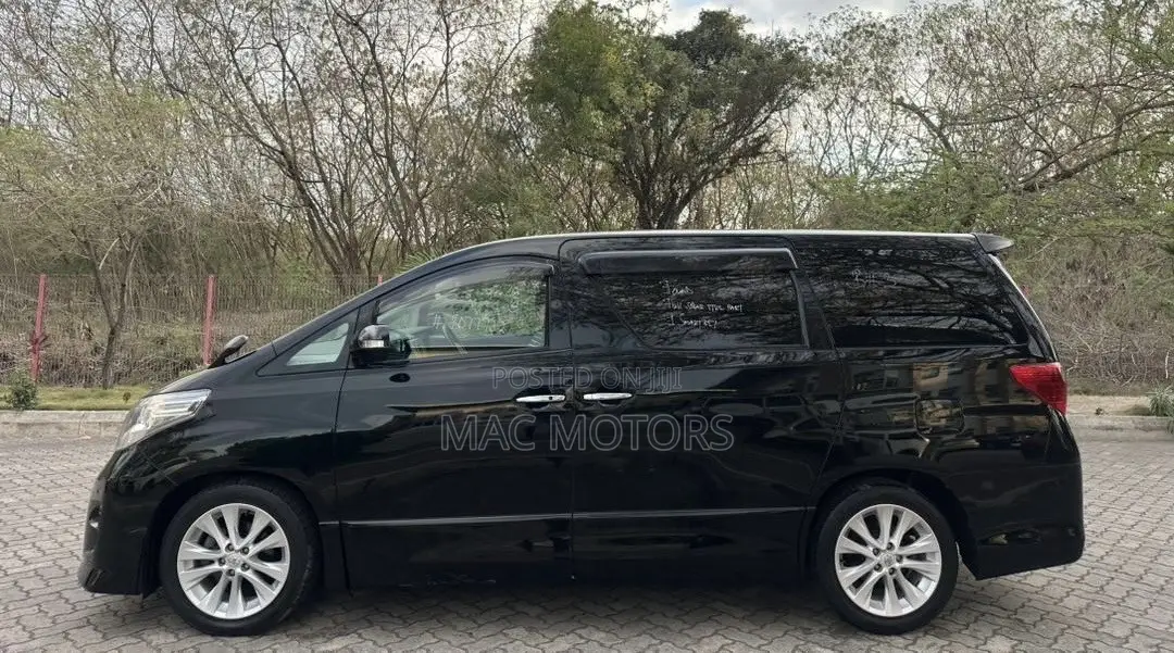 Toyota Alphard 2009 Black