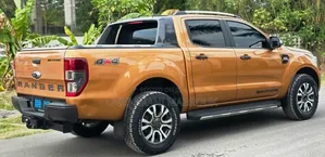 Ford Ranger Wildtrak 2022 Orange
