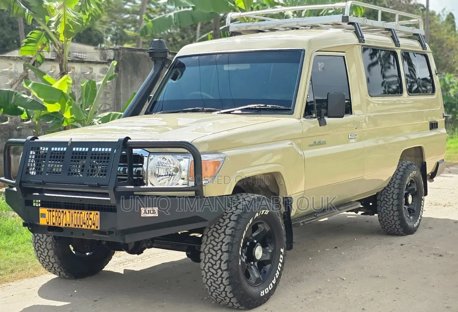 Toyota Land Cruiser 2010 Beige