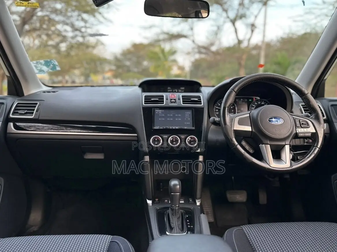 Subaru Forester 2016 White