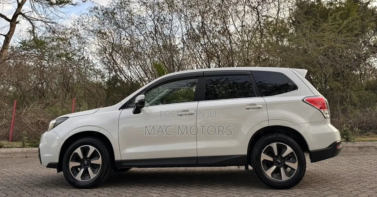 Subaru Forester 2016 White