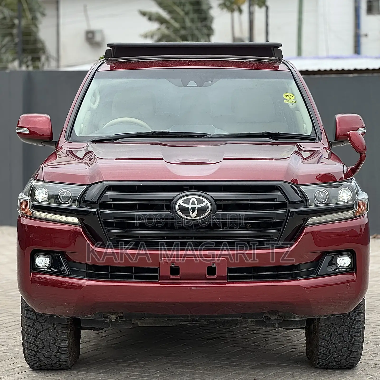 Toyota Land Cruiser 2017 Maroon