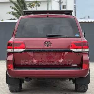 Toyota Land Cruiser 2017 Maroon