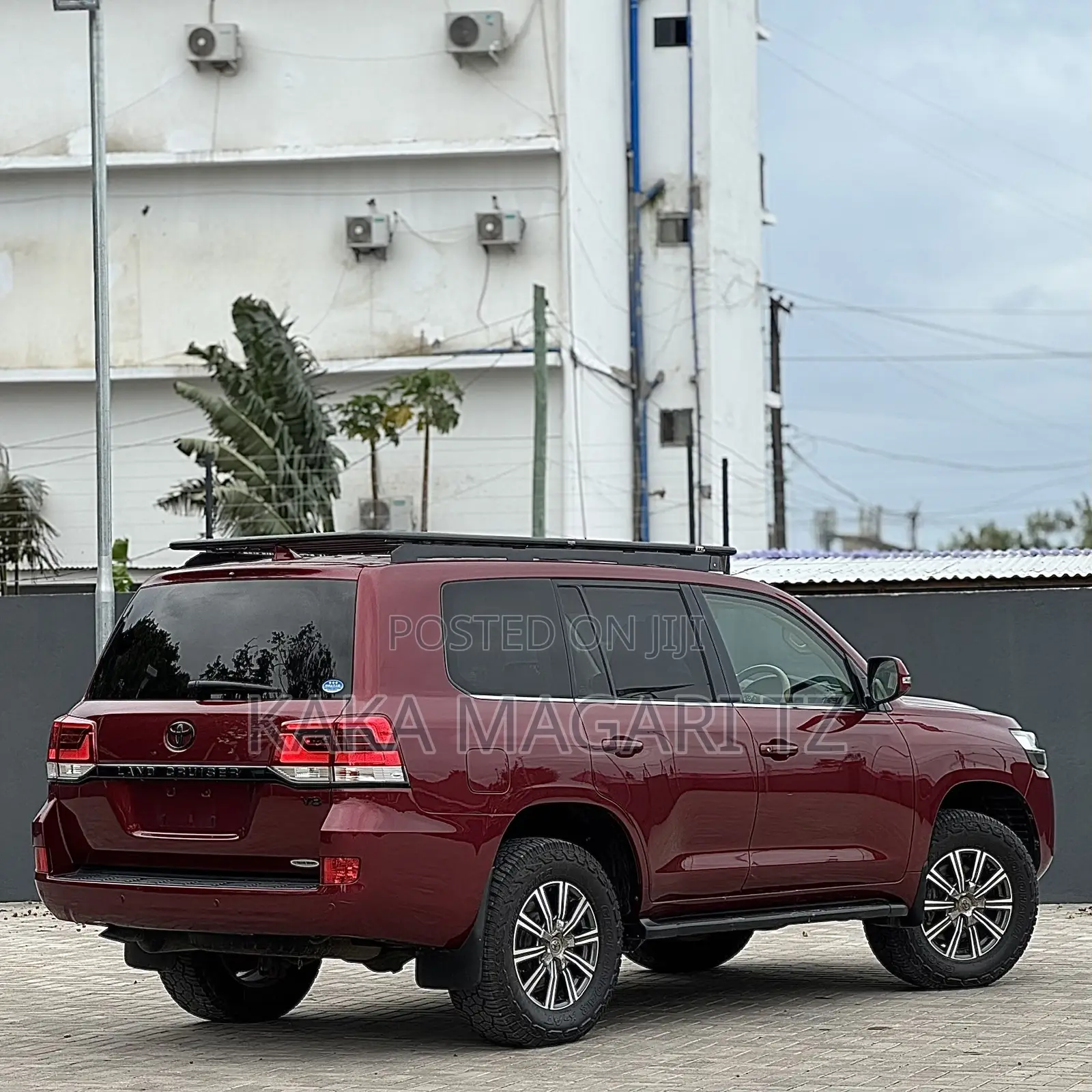 Toyota Land Cruiser 2017 Maroon