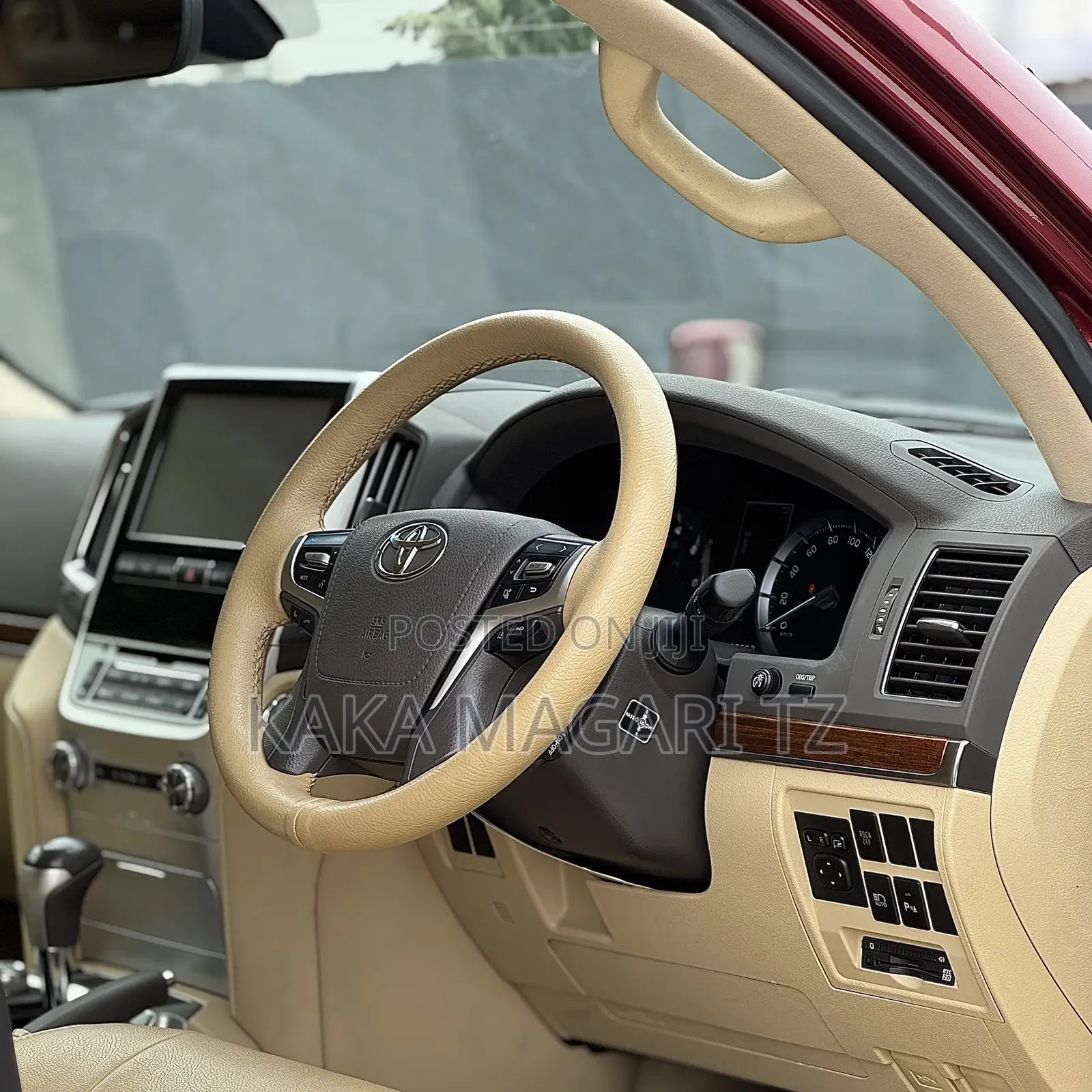 Toyota Land Cruiser 2017 Maroon