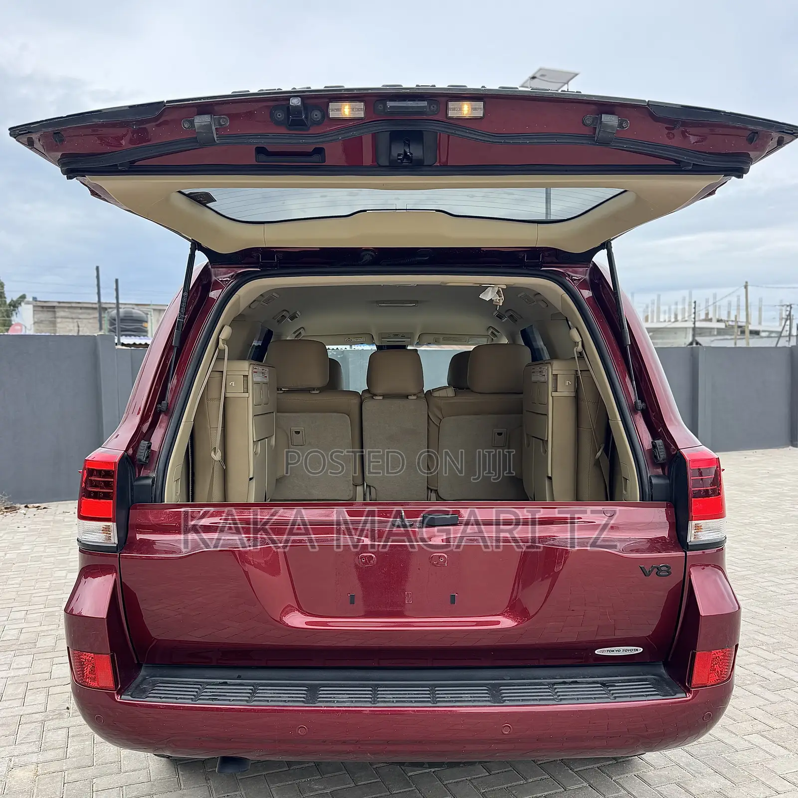 Toyota Land Cruiser 2017 Maroon