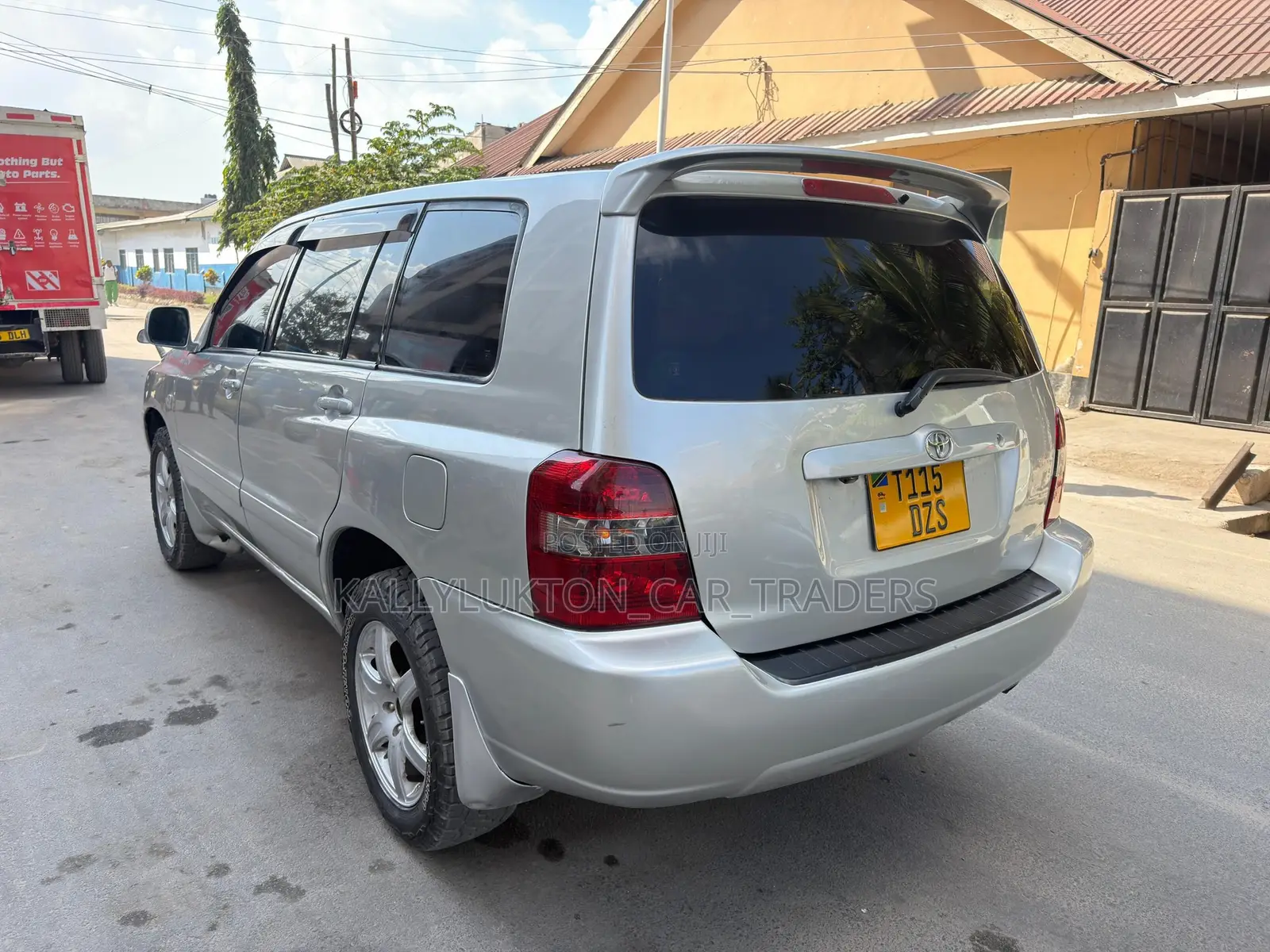 Toyota Kluger 2006 Silver